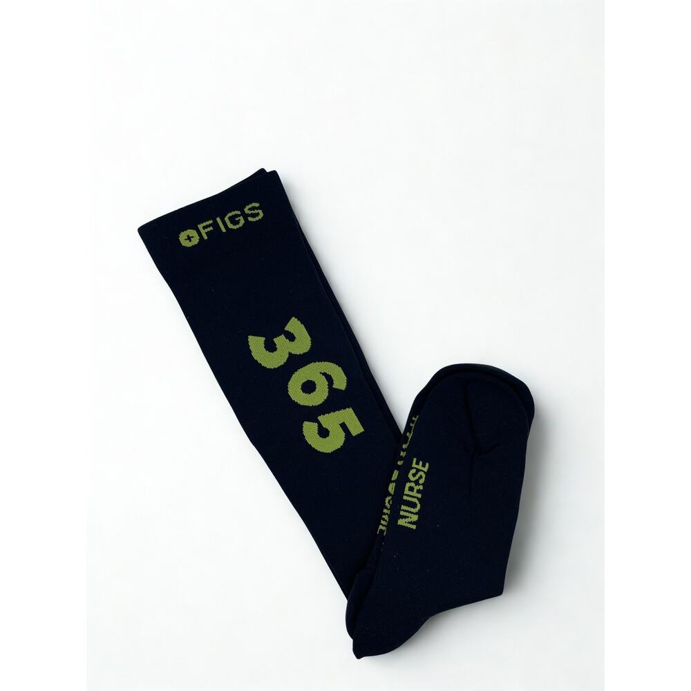 1 Pair FIGS Compression '365' Socks Size Medium